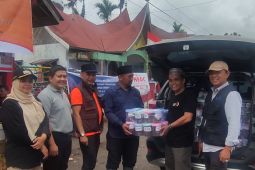 1 ton rendang pertama dari Ranah Minang sampai di Aceh dan Sumut