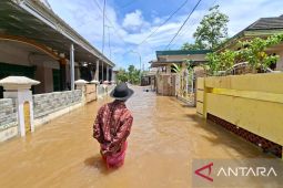 Sebagian Jakarta  hujan Minggu siang hingga malam