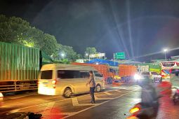 Ribuan kendaraan mulai padati Pelabuhan Bakauheni jelang Natal 2025