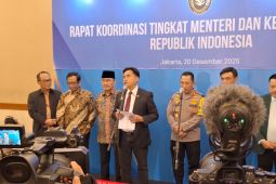 Prabowo authorizes drafting of regulation on police in civilian roles