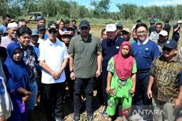 Gubernur Bobby bangunkan sumur bor warga akibat longsor di Tapsel