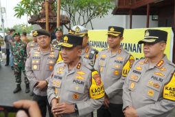 Kapolda Jabar cek Pospam Nataru KM 57 Jalan Tol Jakarta-Cikampek