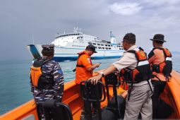 Basarnas lakukan patroli di Selat Sunda pantau arus mudik libur Natal