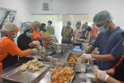 Libur sekolah, SPPG Firdaus I tetap berikan MBG