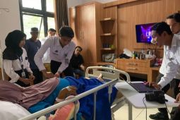 Kantor Imigrasi Ranai hentikan layanan paspor biasa