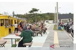 Pemkab Bangka Barat mengajak masyarakat bangun pariwisata