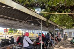 ASDP Ambon catat jumlah penumpang capai 1.993 pada H-3 Natal 2025