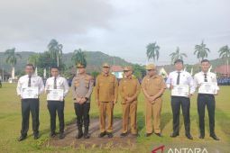 Bupati Bangka berikan penghargaan layanan SKCK