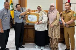 Nanas Gantang Sampit raih sertifikat indikasi geografis dari Kemenkum