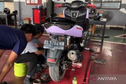 BPVP Kendari servis motor gratis pemudik Natal