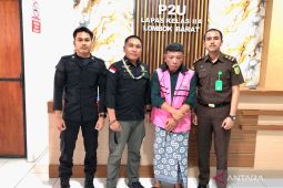 Terpopuler: Gubernur NTB percepat pembangunan, harga emas naik, hingga istri oknum camat di Lombok Timur tersangka