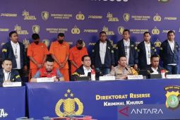 Polisi bongkar pengoplosan LPG di Depok