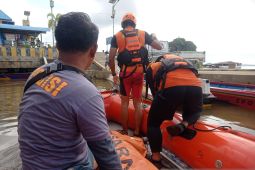 Tim SAR gabungan temukan korban tenggelam di Sungai Kapuas