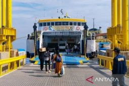 ASDP: Tidak ada peningkatan penumpang penyeberangan Situbondo-Madura