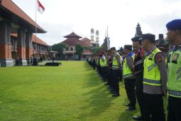 Polda Bali kerahkan 157 personel jaga sembilan gereja saat Natal