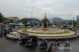 Polres Cianjur catat jalur utama Cianjur ramai lancar saat Natal 2025