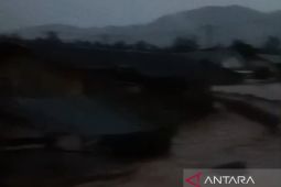 Sungai Batang Toru meluap lagi, ratusan warga Tapsel mengungsi