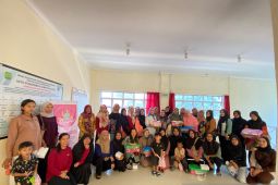 Poltekkes Tanjungpinang latih para kader posyandu wujudkan kesehatan janin