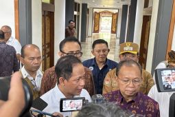Menteri LH dan pemda di Bali diskusikan alternatif setelah TPA tutup