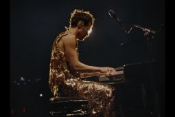 Harry Styles unggah video rekaman balada piano, akhiri hiatus?