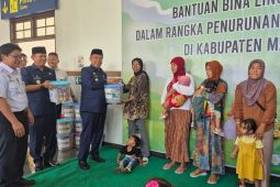 Daop 7 salurkan TJSL Rp57,5 juta untuk penurunan stunting di Madiun