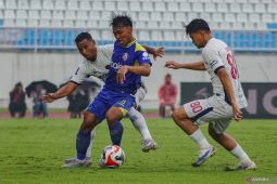 Persita kalahkan Arema FC