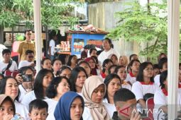 Pemkab Cirebon menggencarkan edukasi agar CPMI berangkat lewat jalur resmi