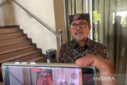 Bupati Cirebon ajak warga rayakan malam pergantian tahun secara sederhana