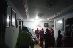 Bupati Pohuwato tinjau desa terdampak banjir