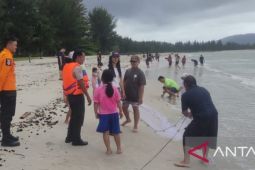 BPBD Bangka pantau pengunjung pantai