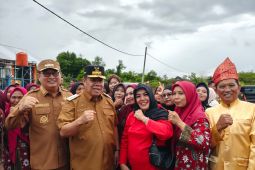 BUMDes di Belitung Timur produksi rak telur untuk peternak ayam