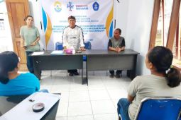 FMIPA UI dan UKIM pasang EWAS di desa pesisir Maluku antisipasi gempa