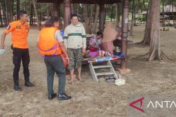 Kapolres Bangka imbau pengunjung pantai waspadai gelombang pasang