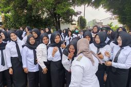 Pemkab Ponorogo serahkan 1.818 SK PPPK paruh waktu