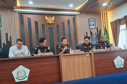 Polhukam kemarin dari  peredaran 1,4 kilogram sabu hingga korupsi