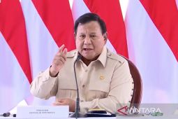 Tidak hanya rumah, Prabowo minta RS, Puskesmas, sekolah diperhatikan