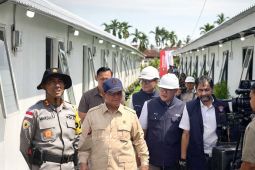 Kapolda dampingi Presiden Prabowo tinjau pembangunan huntara di Aceh Tamiang