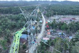 PLN berhasil operasikan jalur 2 transmisi Pangkalan Brandan-Langsa, pasokan listrik Ke Aceh makin andal