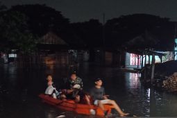 Banjir 1,5 meter di Kasemen Kota Serang, warga diimbau mengungsi