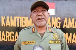 Luas Taman Nasional Lorentz di 10 kabupaten Papua yakni 2,4 juta hektare