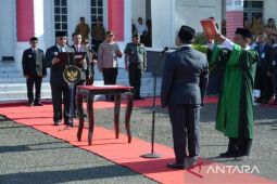 Pelantikan Sekda baru, Wali Kota Bima mendorong soliditas birokrasi dan pelayanan publik