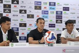 Bima Sakti: Kemenangan Persela jadi momentum kebangkitan