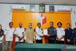 KPU Gorontalo Utara serahkan hasil verifikasi pemutakhiran data parpol