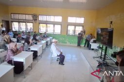 Mendikdasmen semangati siswa hari pertama sekolah di Aceh Tamiang