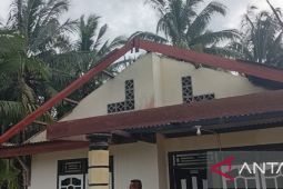 BPBD Bangka membantu perbaikan rumah terdampak angin puting beliung