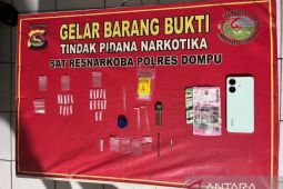 Polres Dompu bongkar rumah transaksi sabu, amankan enam pelaku termasukPelajar SMA