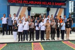 Diprediksi naik, penumpang libur Nataru melalui Pelabuhan Sampit malah turun