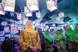 Khofifah dorong literasi budaya berbasis teknologi dan religius Gresik