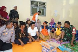 Kebutuhan dasar korban longsor Padarincang dipastikan terpenuhi