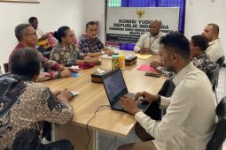 Hakim Ad Hoc adukan kenaikan tunjangan ke Komisi Yudisial Papua